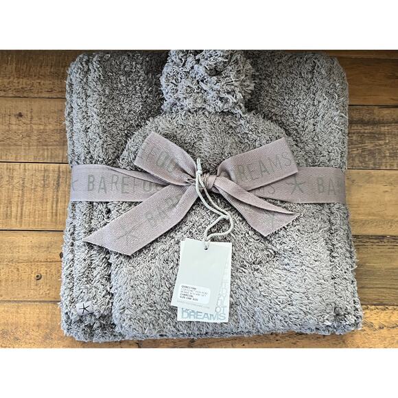 BAREFOOT DREAMS Cozychic Pom Pom Beanie & Scarf Set in Charcoal NWT